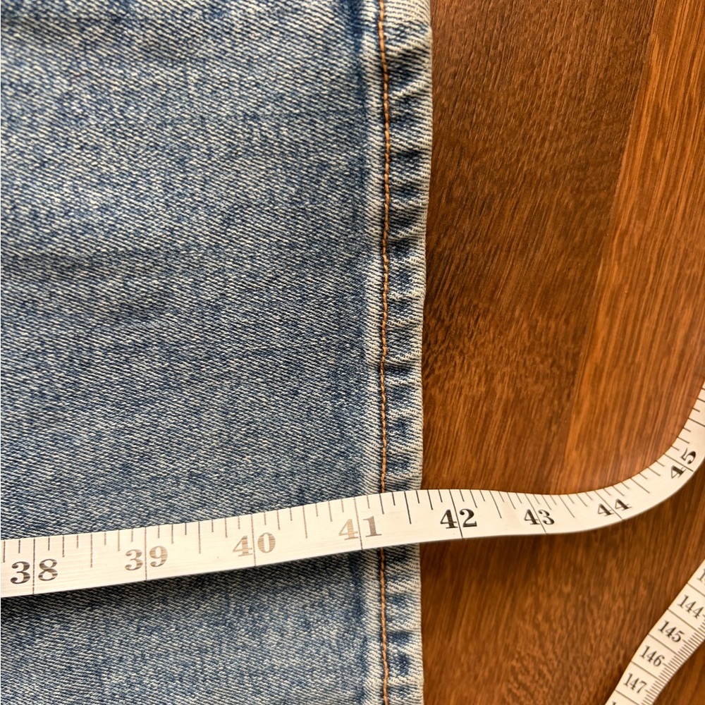 ✨ NWT Abercrombie & Fitch Curve Love Ultra High Rise Slim Straight Jeans ✨ - Picture 12 of 12
